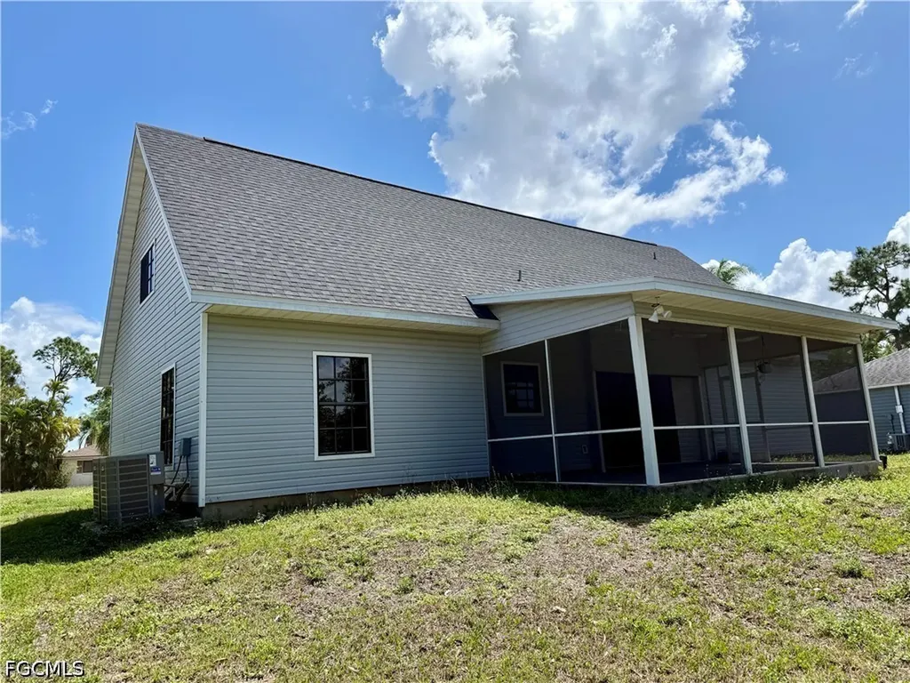 18422 Huckleberry Road Fort Myers FL 33967