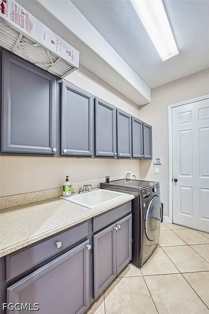 16018 Thorn Wood Drive Fort Myers FL 33908