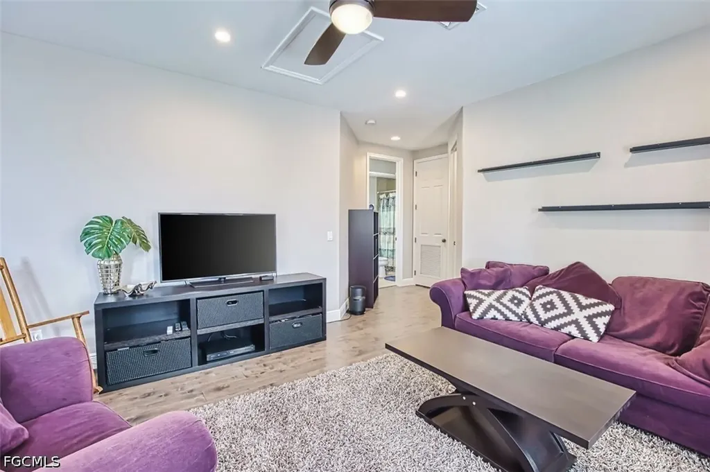 16018 Thorn Wood Drive Fort Myers FL 33908