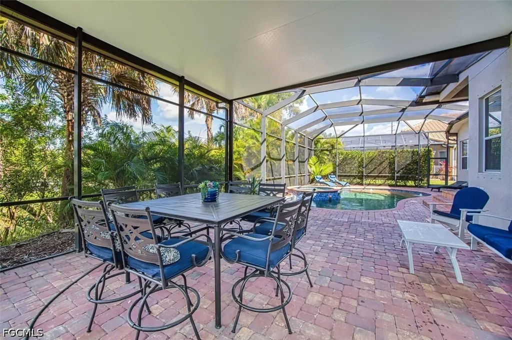 16018 Thorn Wood Drive Fort Myers FL 33908