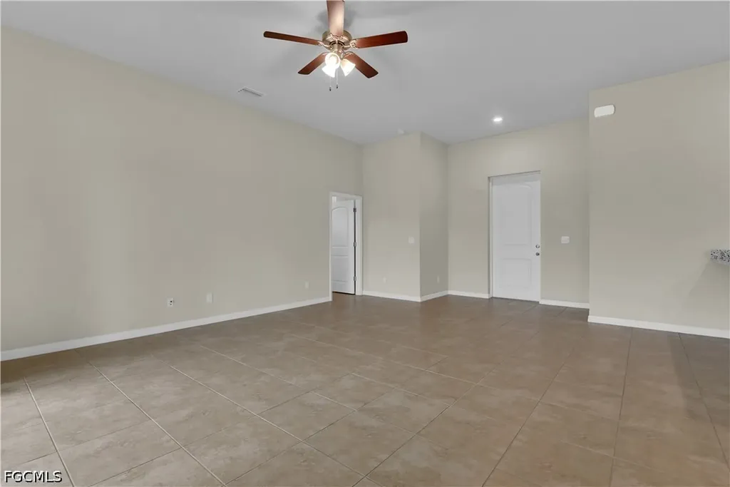 4128 NE 21st Avenue Cape Coral FL 33909