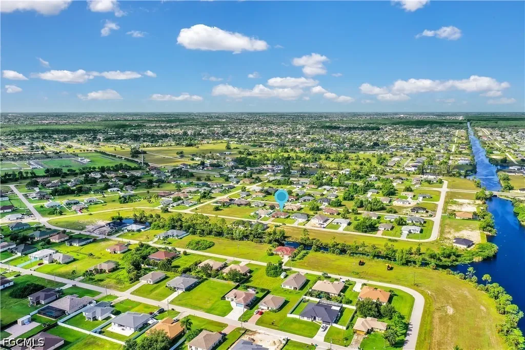 4128 NE 21st Avenue Cape Coral FL 33909
