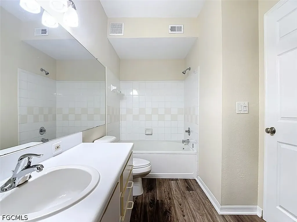 11571 Villa Grand Fort Myers FL 33913