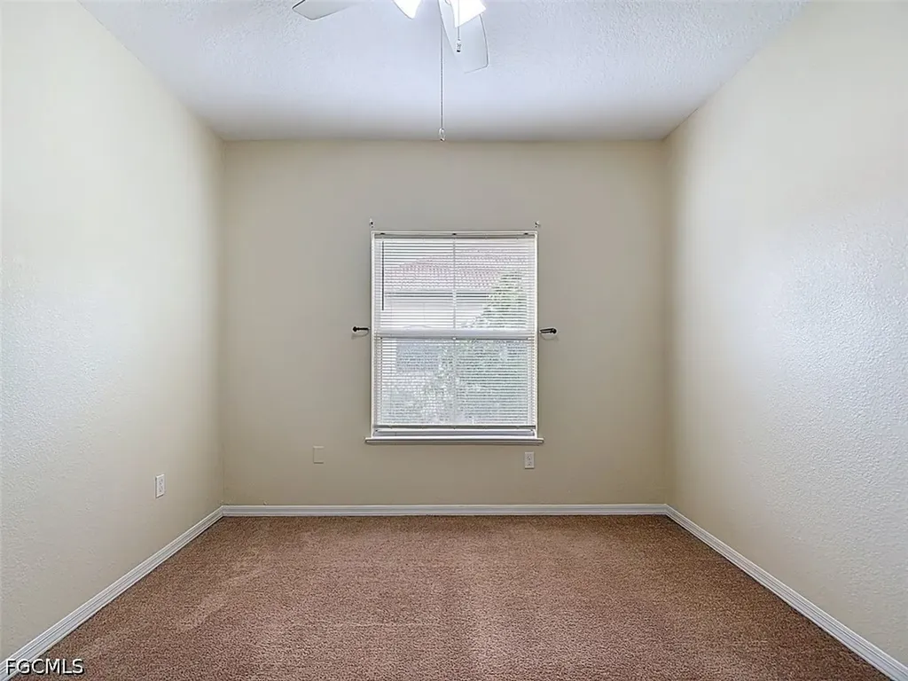 11571 Villa Grand Fort Myers FL 33913