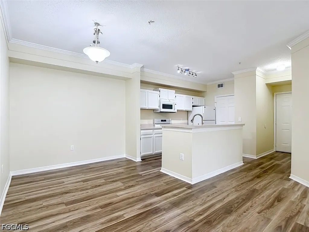 11571 Villa Grand Fort Myers FL 33913