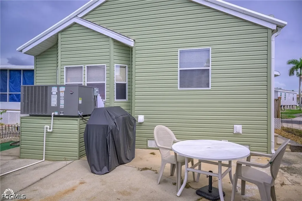 11089 Sunglow Lane Fort Myers FL 33908