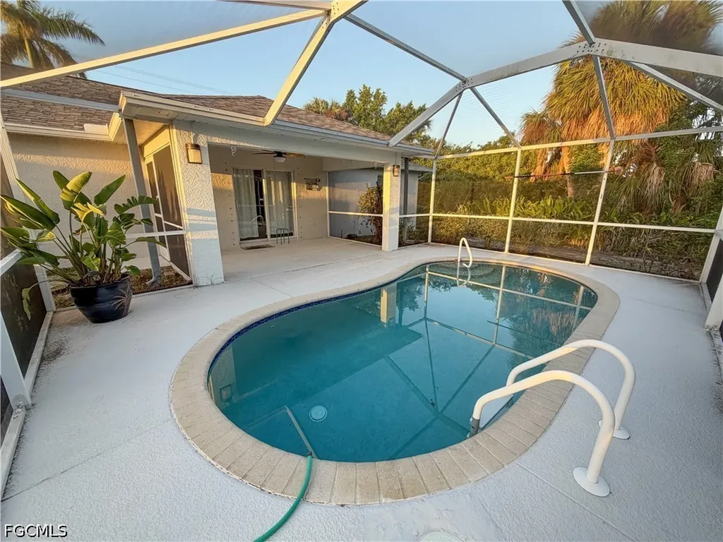 2507 Embers Parkway W Cape Coral FL 33993