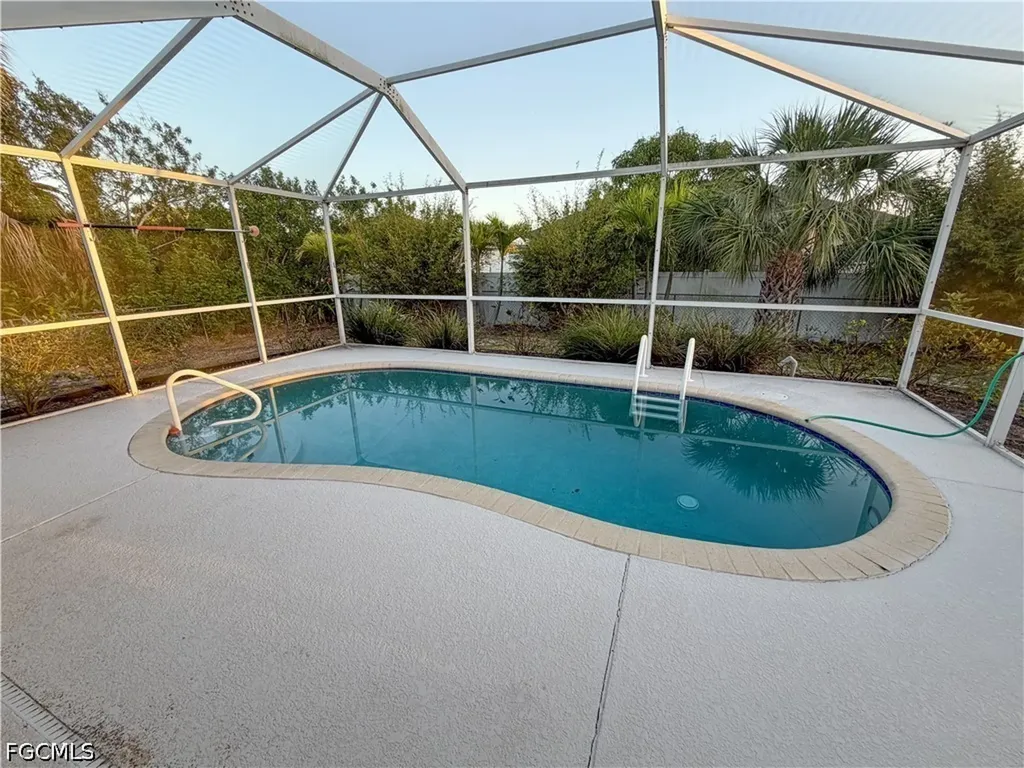 2507 Embers Parkway W Cape Coral FL 33993