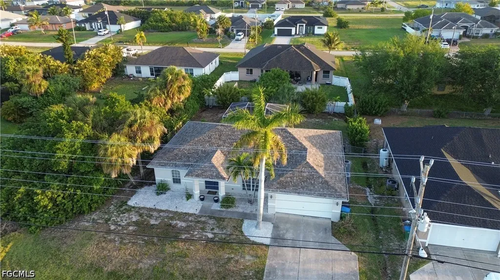 2507 Embers Parkway W Cape Coral FL 33993
