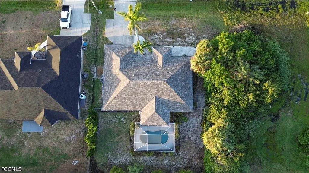 2507 Embers Parkway W Cape Coral FL 33993