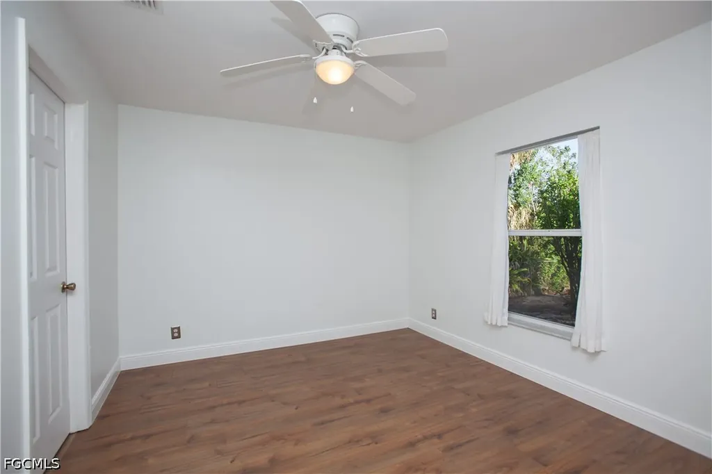 2507 Embers Parkway W Cape Coral FL 33993