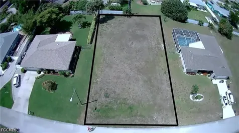 5234 Santa Rosa Court Cape Coral FL 33904