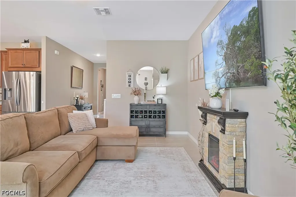 3273 Apple Blossom Drive Alva FL 33920