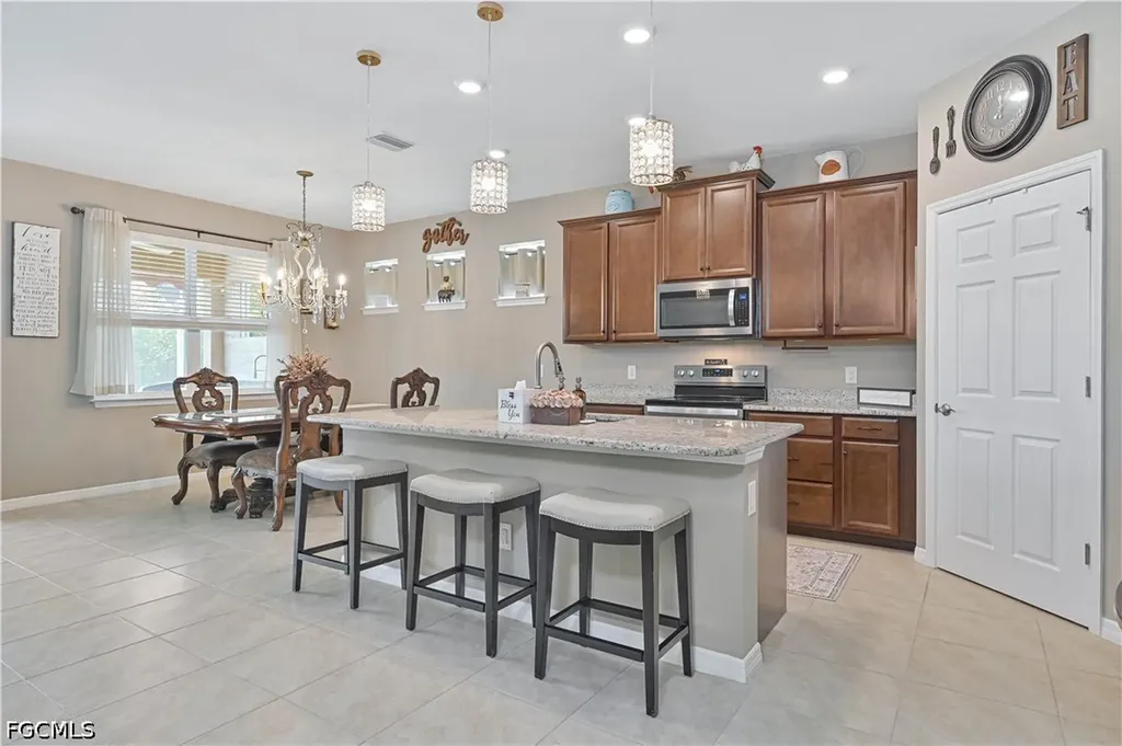 3273 Apple Blossom Drive Alva FL 33920