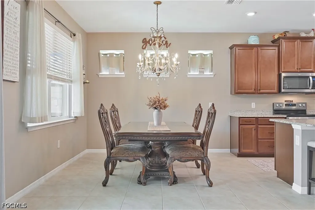 3273 Apple Blossom Drive Alva FL 33920