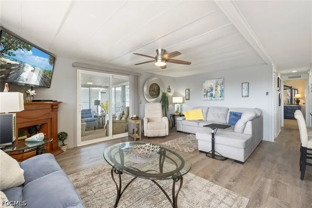 532 Palmer Boulevard North Fort Myers FL 33903