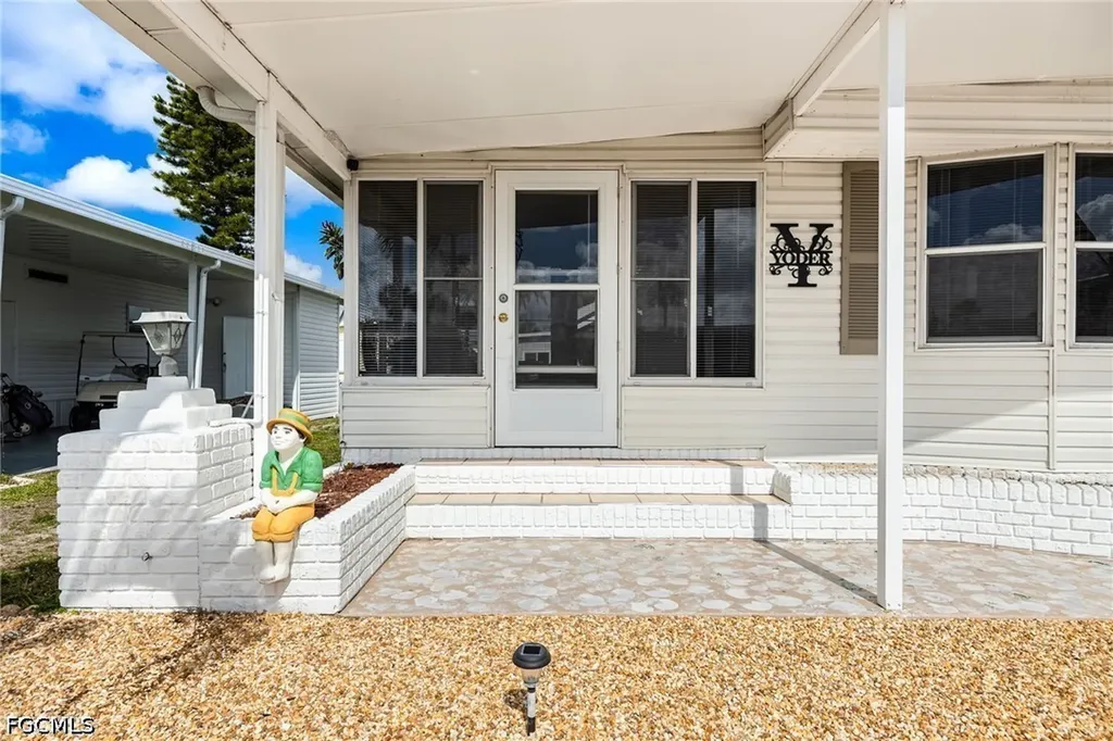 532 Palmer Boulevard North Fort Myers FL 33903