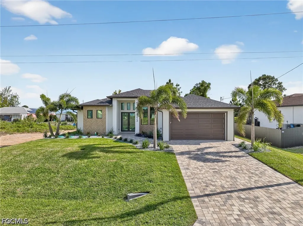 4213 25th Street SW Lehigh Acres FL 33976