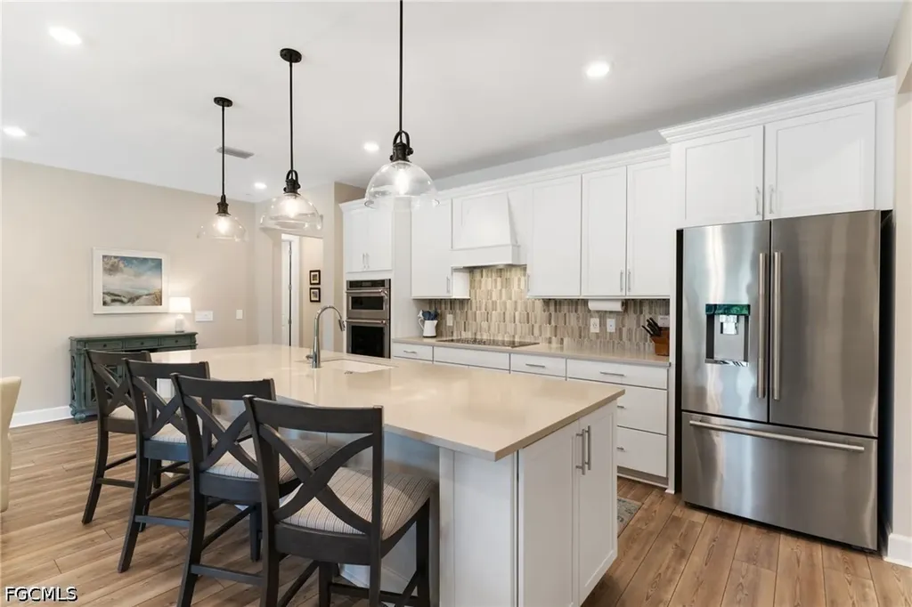 4057 E Hampton Circle Alva FL 33920