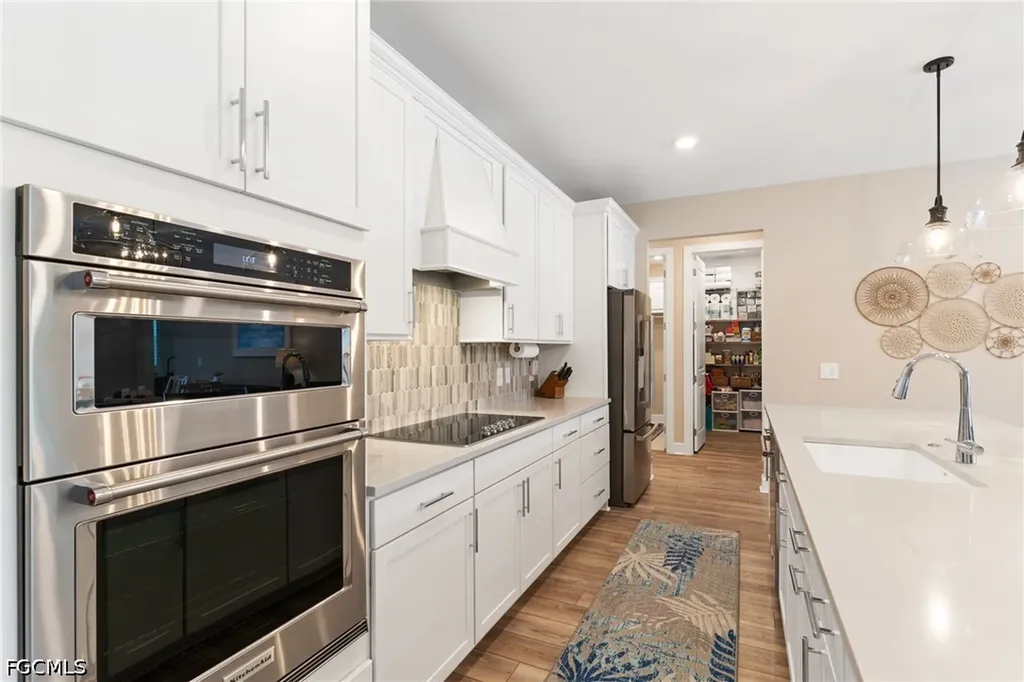 4057 E Hampton Circle Alva FL 33920
