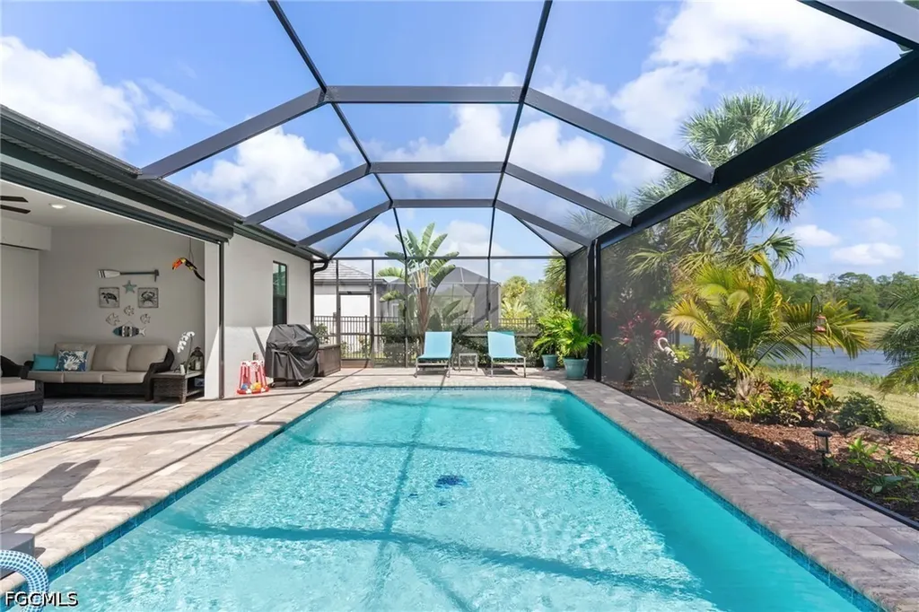4057 E Hampton Circle Alva FL 33920