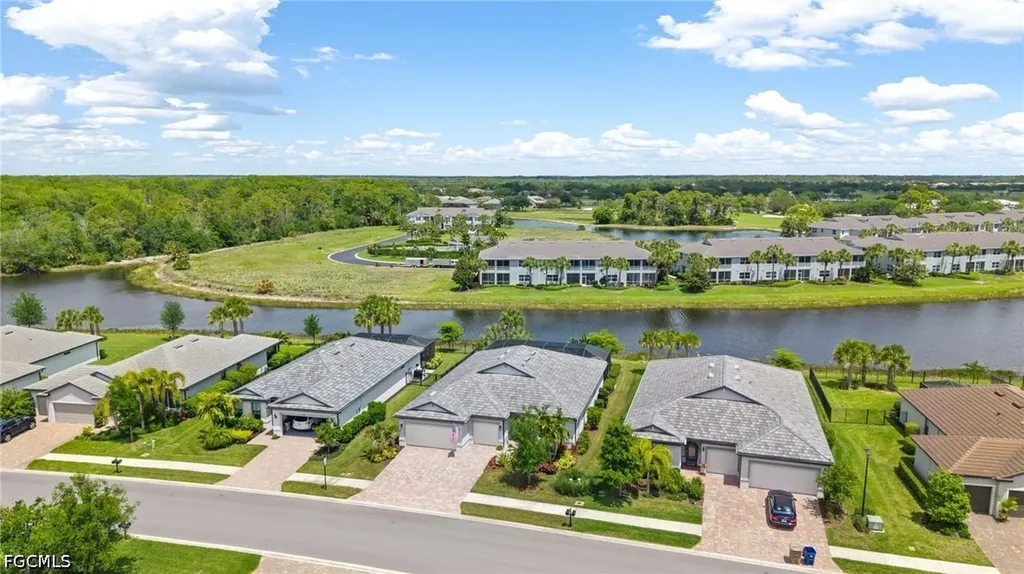 4057 E Hampton Circle Alva FL 33920