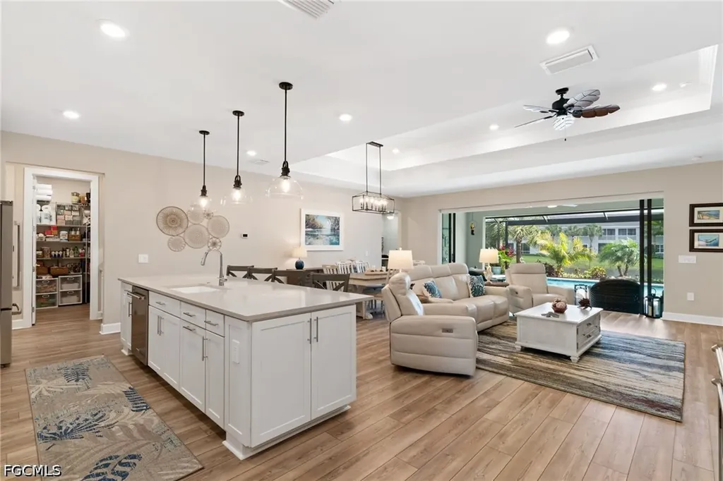 4057 E Hampton Circle Alva FL 33920