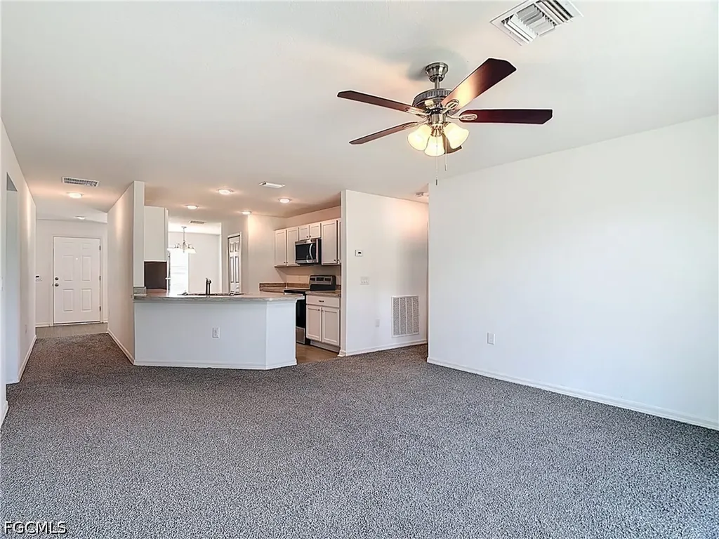 2908 24th Street SW Lehigh Acres FL 33976