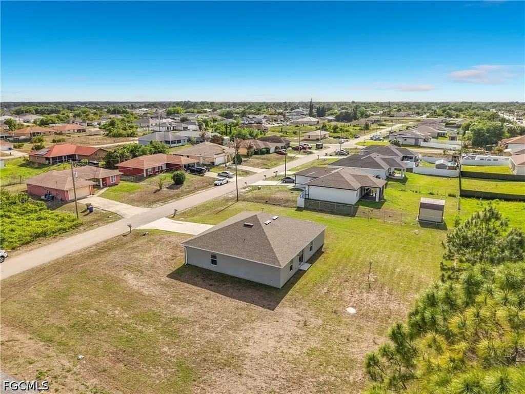 2908 24th Street SW Lehigh Acres FL 33976