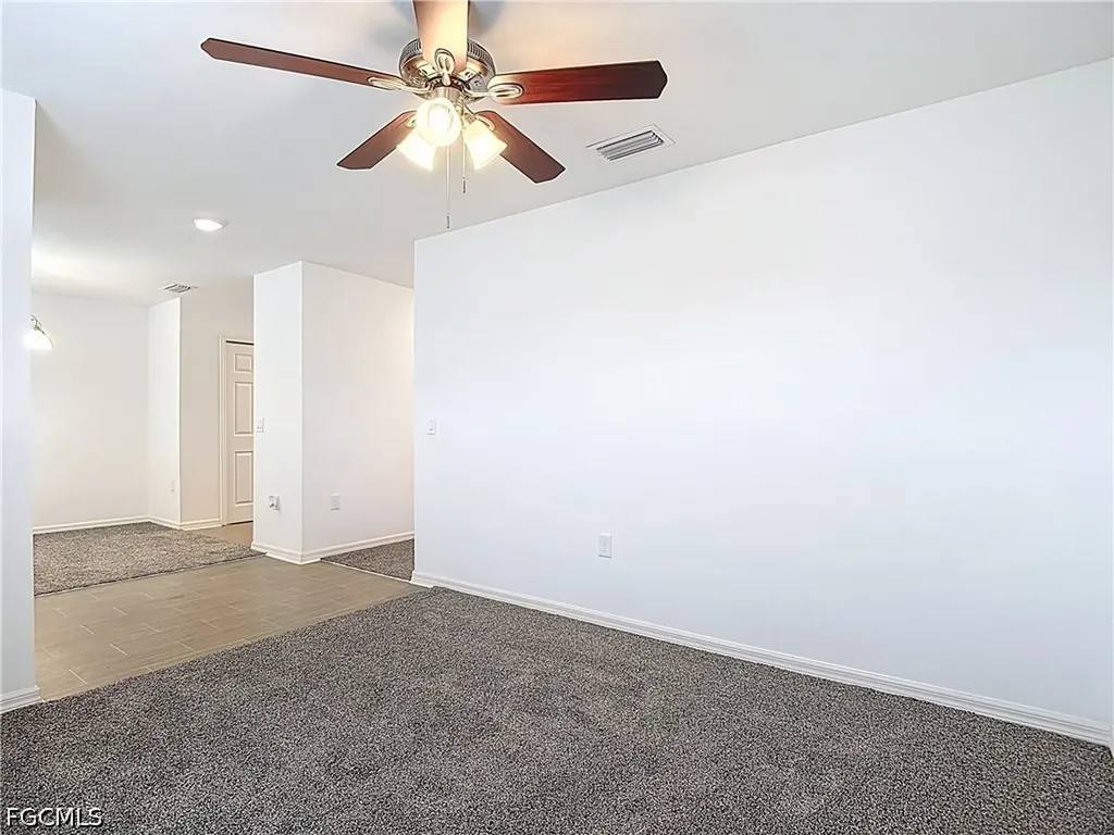2908 24th Street SW Lehigh Acres FL 33976