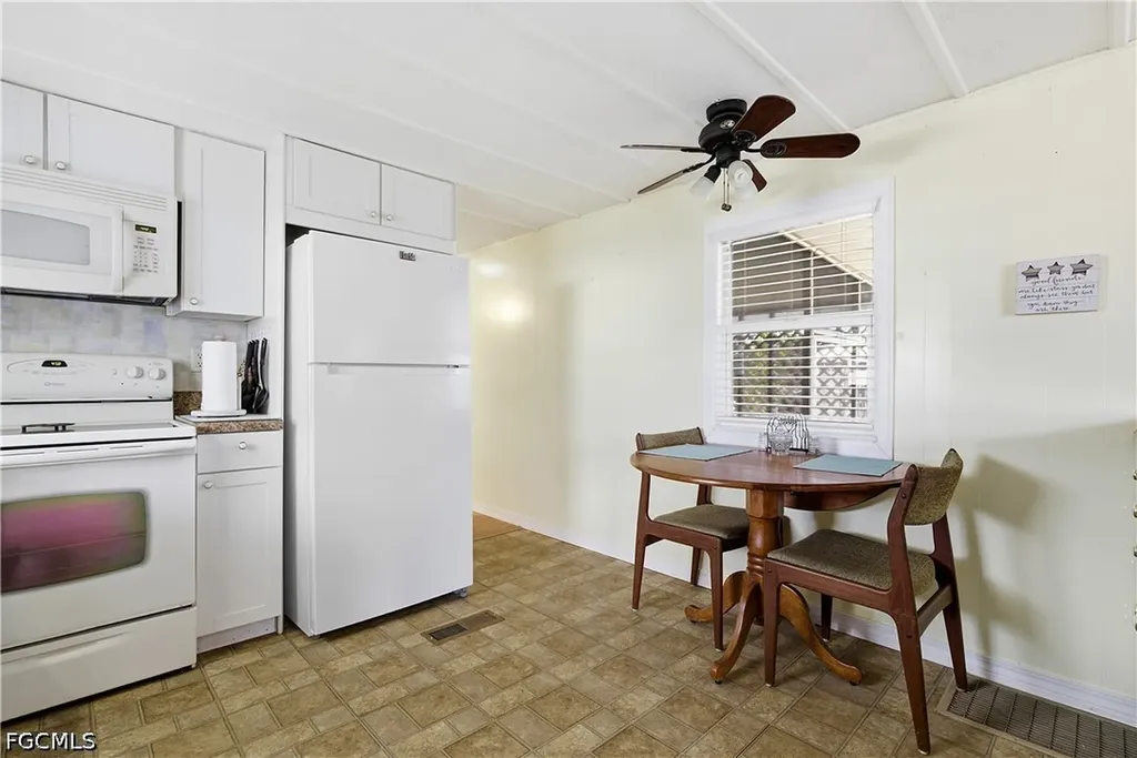 3101 Venus Lane North Fort Myers FL 33903