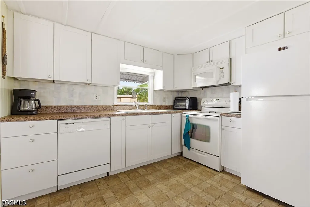 3101 Venus Lane North Fort Myers FL 33903