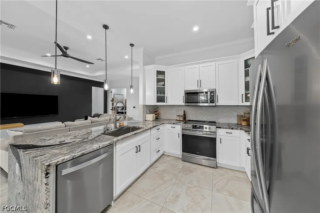 4498 8th Street NE Naples FL 34120