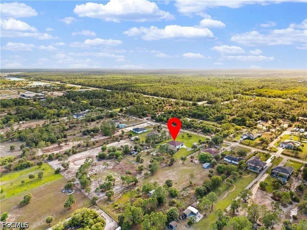 4498 8th Street NE Naples FL 34120