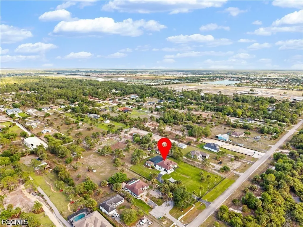 4498 8th Street NE Naples FL 34120