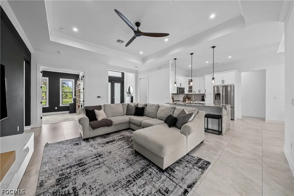 4498 8th Street NE Naples FL 34120