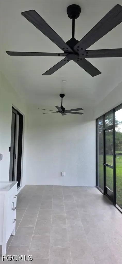 2657 2nd Avenue SE Naples FL 34117