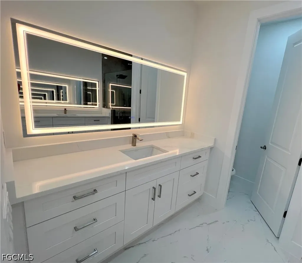 2657 2nd Avenue SE Naples FL 34117