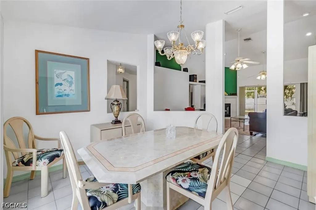 1208 SW 34th Street Cape Coral FL 33914