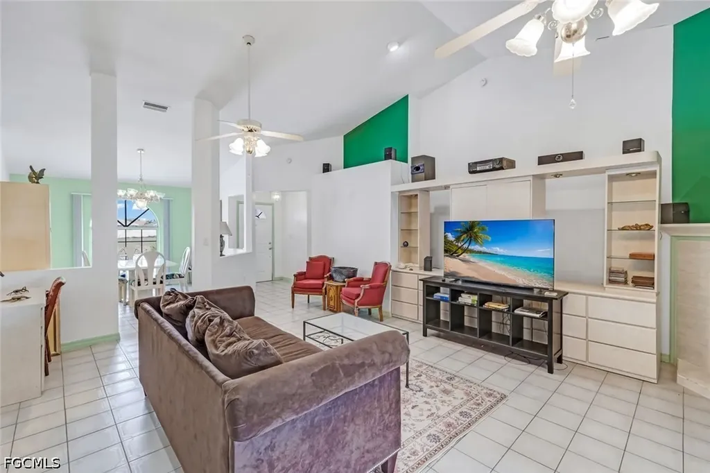 1208 SW 34th Street Cape Coral FL 33914