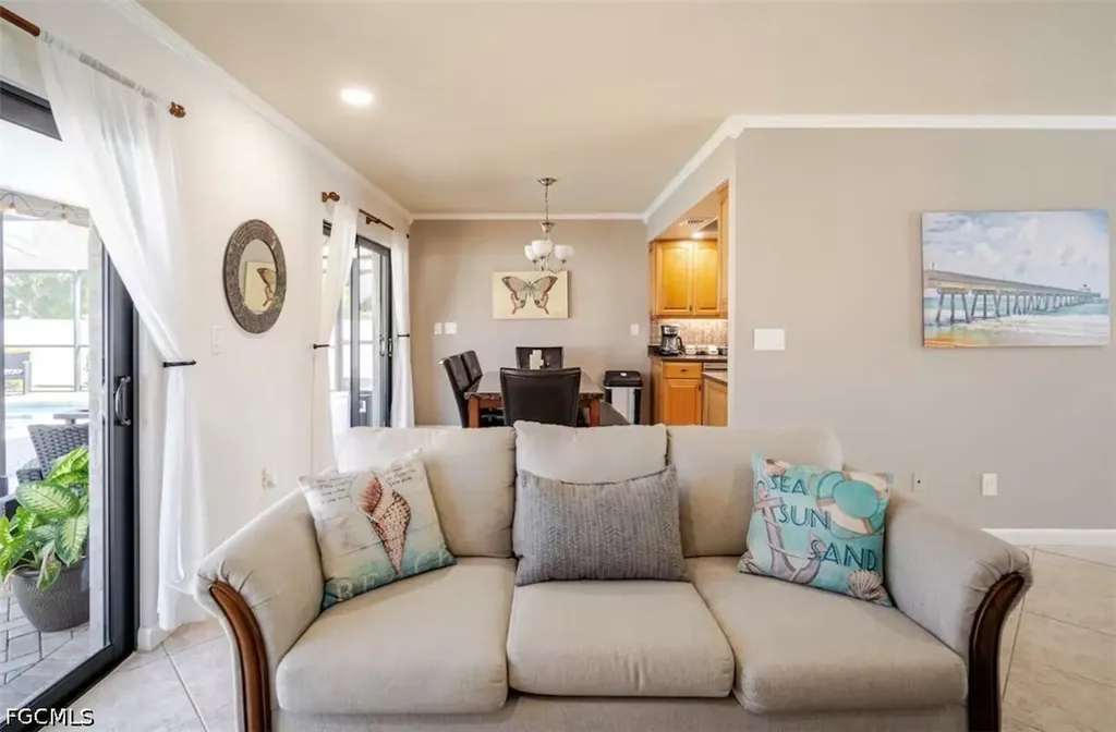 203 SE 43rd Terrace Cape Coral FL 33904