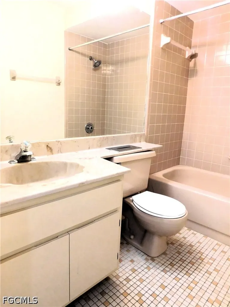 10525 Putnam Court Lehigh Acres FL 33936