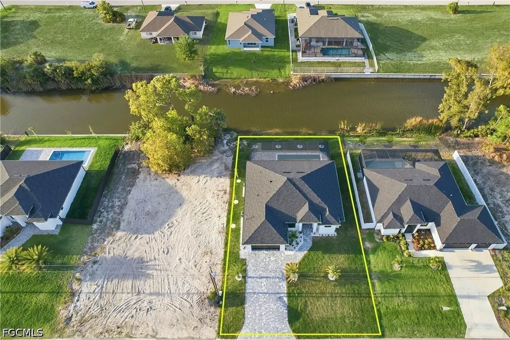 1031 SW 1st Terrace Cape Coral FL 33991