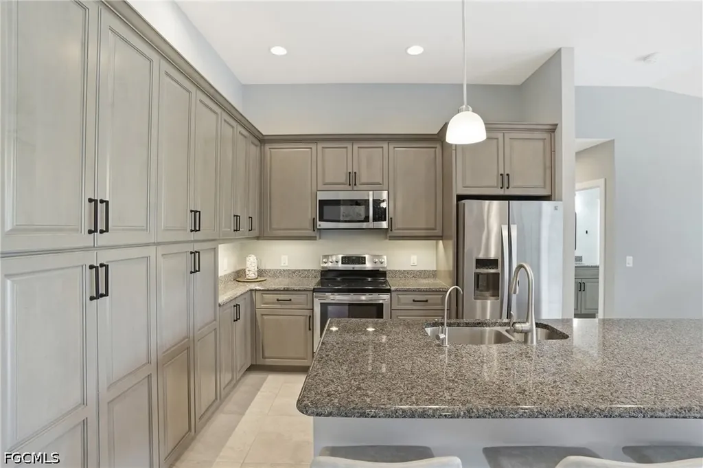 1309 SW 19th Lane Cape Coral FL 33991