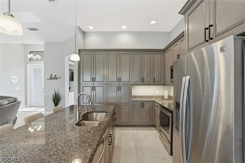 1309 SW 19th Lane Cape Coral FL 33991
