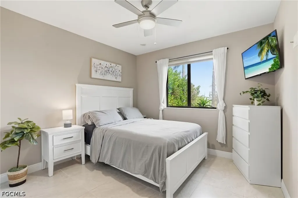 1309 SW 19th Lane Cape Coral FL 33991