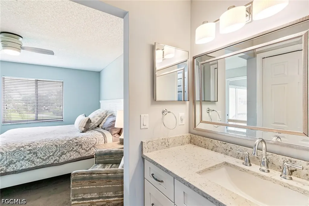 3655 Amberly Circle Naples FL 34112