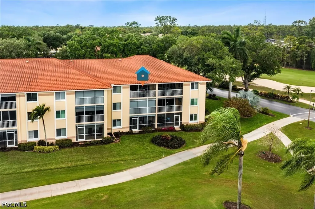 3655 Amberly Circle Naples FL 34112