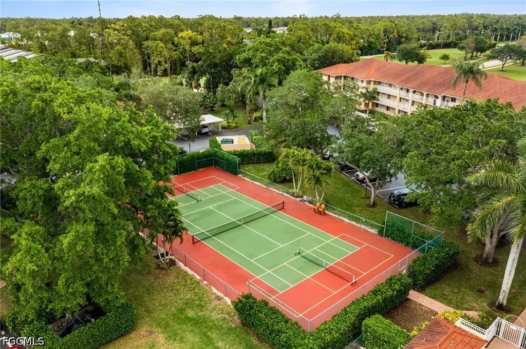 3655 Amberly Circle Naples FL 34112