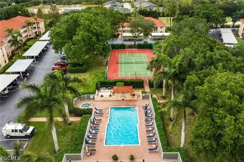 3655 Amberly Circle Naples FL 34112